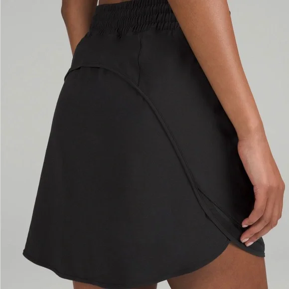 Lululemon Special edition Hotty Hot HR skirt* Long graphic - Picture 4 of 6